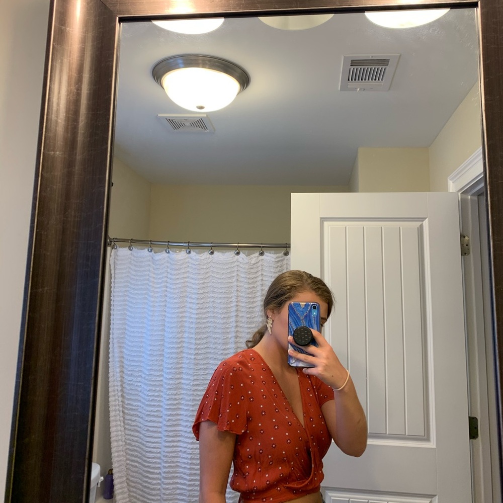 flowery crop top!